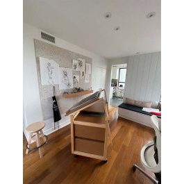 Meuble atelier d'art tabouret auboi Montreal Canada