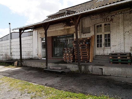 Atelier ébénisterie travail bois Auboi gare yvetot
